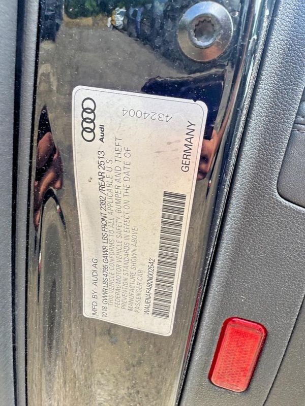2019 AUDI A4 quattro Premium Plus