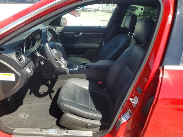2014 MERCEDES-BENZ C C250