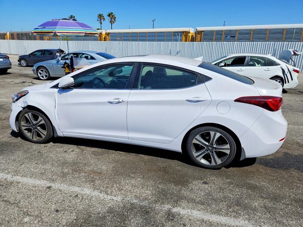 2015 HYUNDAI ELANTRA GLS(Middle)