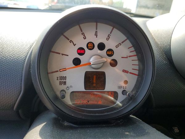 2012 MINI COOPER