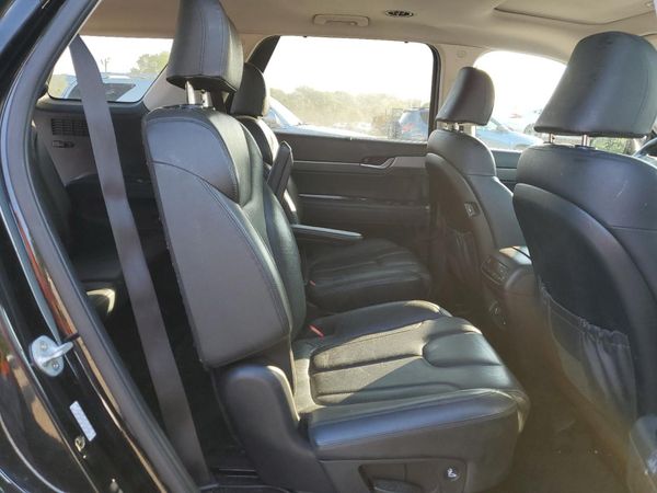 2021 HYUNDAI PALISADE SEL w/ Premium Pkg