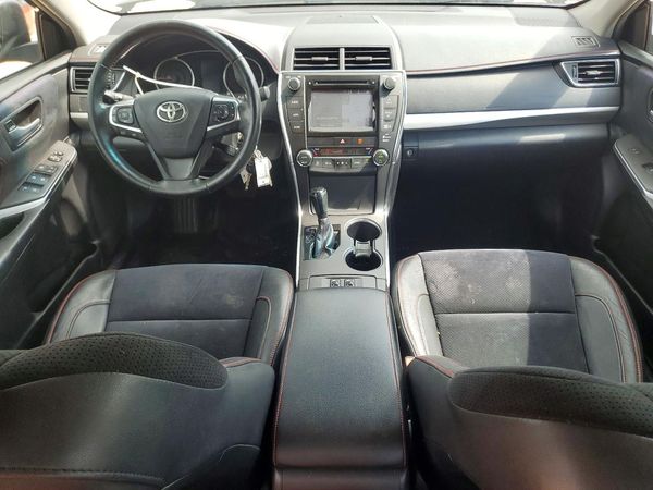 2015 TOYOTA CAMRY