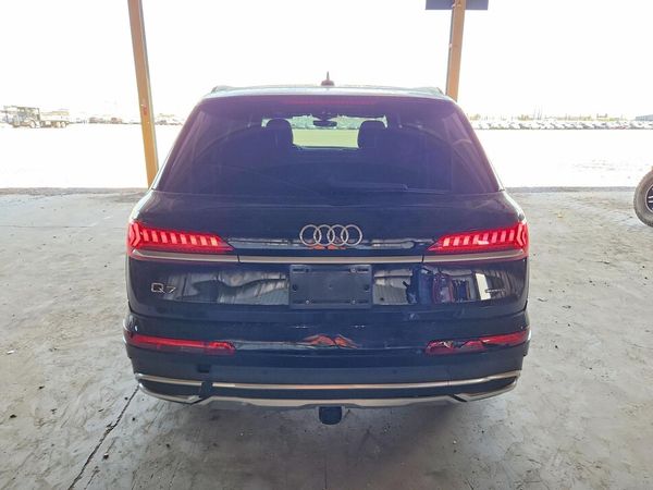 2021 AUDI Q7