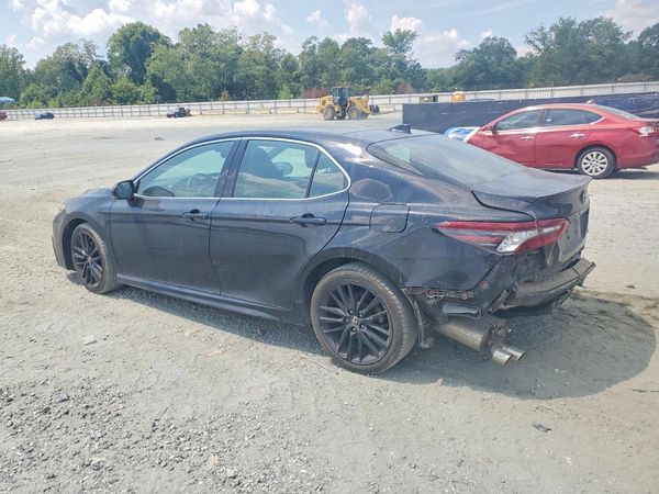 2021 TOYOTA CAMRY XSE
