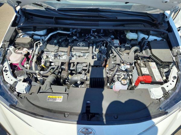 2026 TOYOTA COROLLA — Engine bay