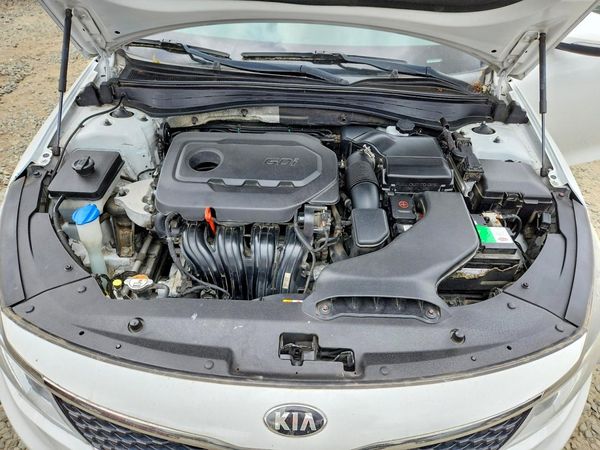 2016 KIA OPTIMA GL