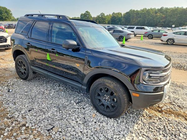 2025 FORD BRONCO BADLANDS — Passenger 3/4