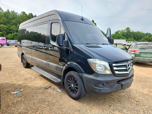 2016 MERCEDES-BENZ SPRINTER — Passenger 3/4