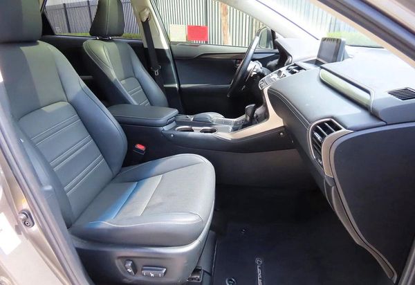 2019 LEXUS NX 300