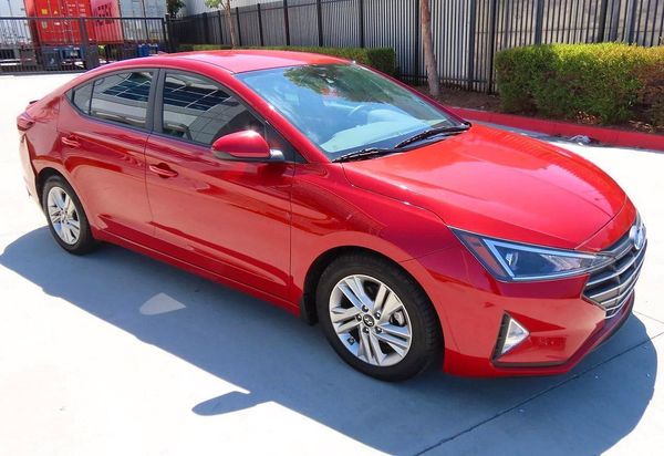 2019 HYUNDAI ELANTRA
