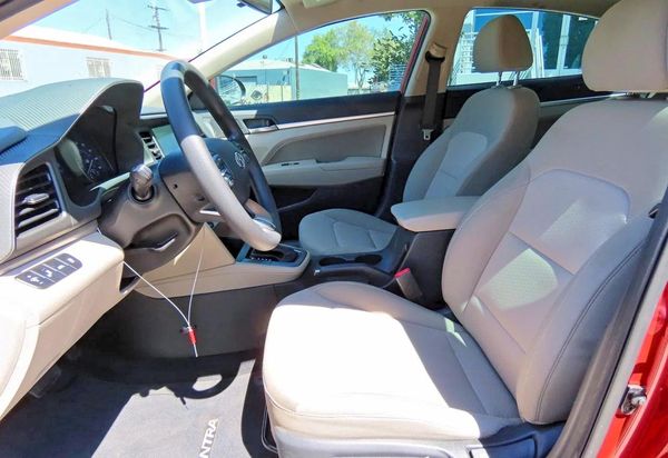 2019 HYUNDAI ELANTRA