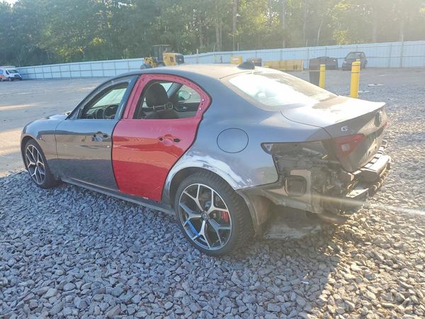 2020 ALFA ROMEO GIULIA TI AWD