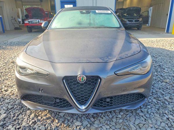 2020 ALFA ROMEO GIULIA TI AWD