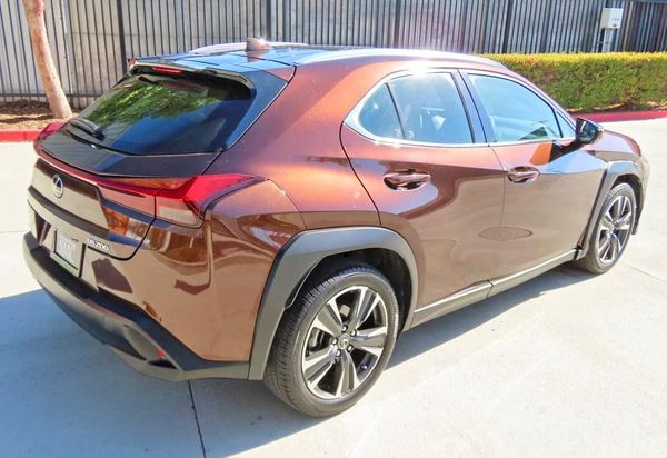 2019 LEXUS UX
