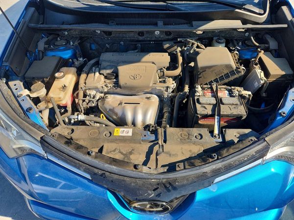 2018 TOYOTA RAV4 Adventure/XLE