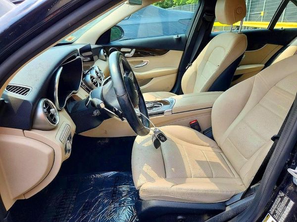 2019 MERCEDES-BENZ C