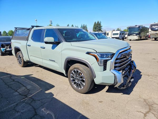 2024 TOYOTA TUNDRA