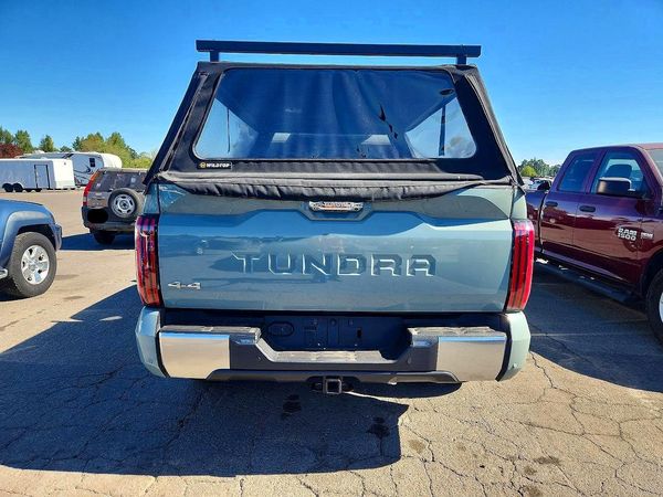 2024 TOYOTA TUNDRA
