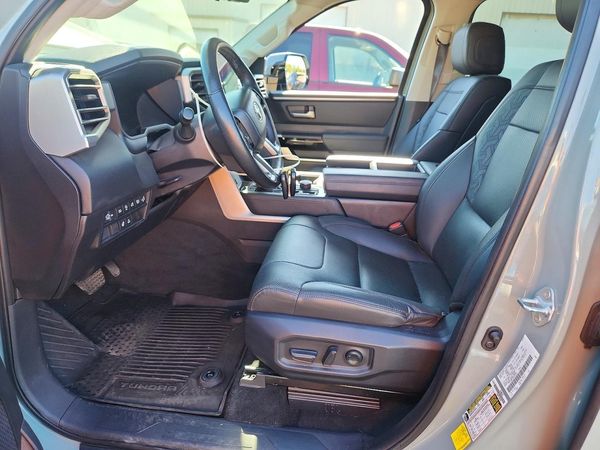 2024 TOYOTA TUNDRA