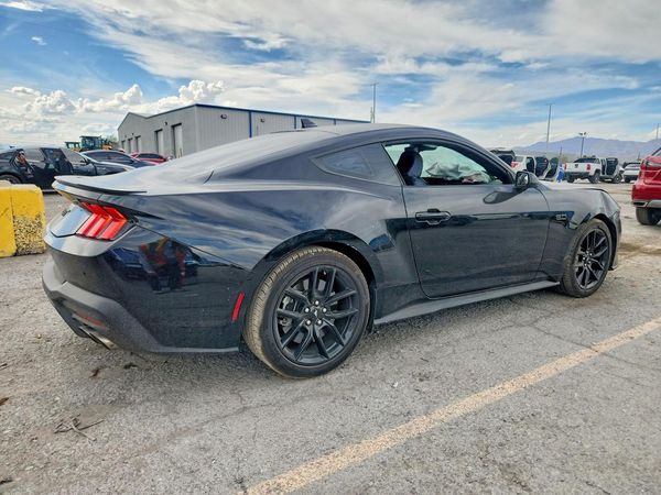 2025 FORD MUSTANG