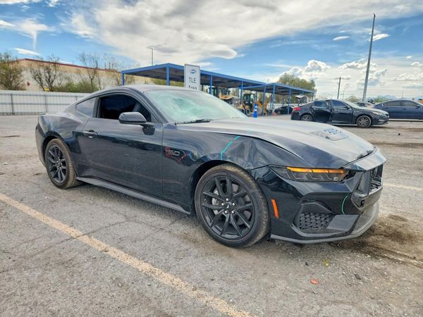 2025 FORD MUSTANG