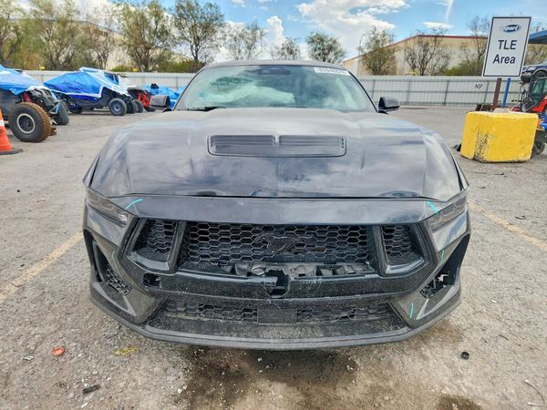 2025 FORD MUSTANG