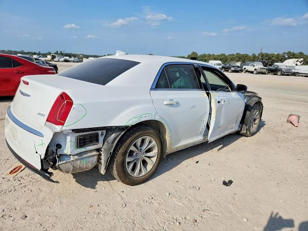 2023 CHRYSLER 300