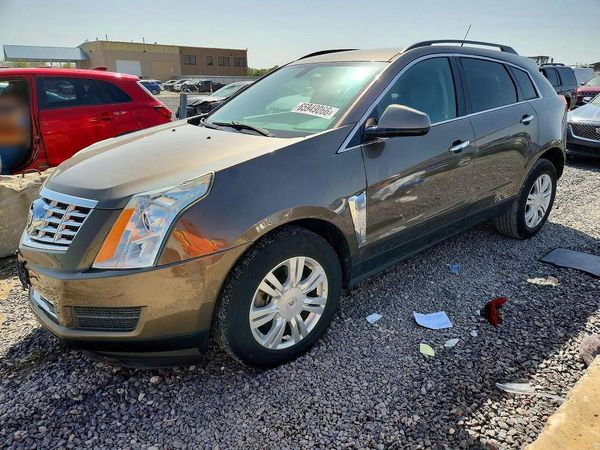 2014 CADILLAC SRX — Front 3/4