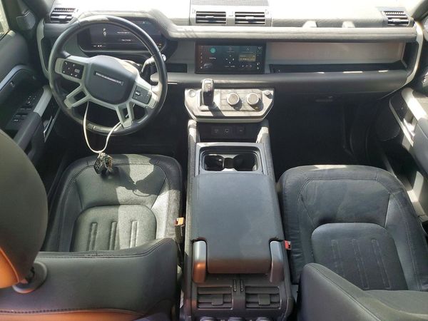 2021 LAND ROVER DEFENDER