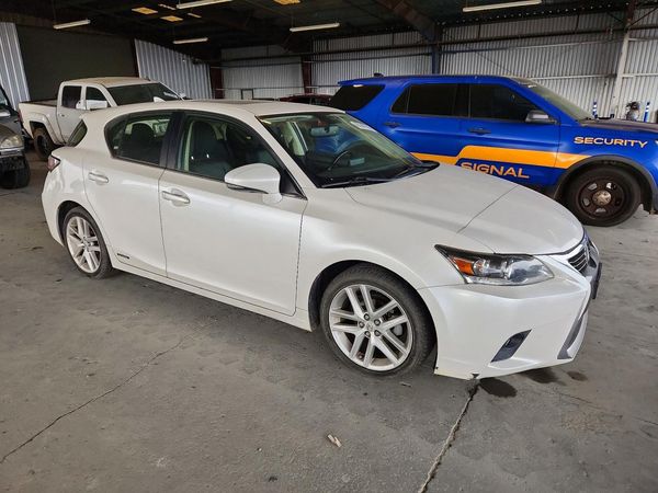 2015 LEXUS CT 200h