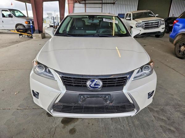 2015 LEXUS CT 200h