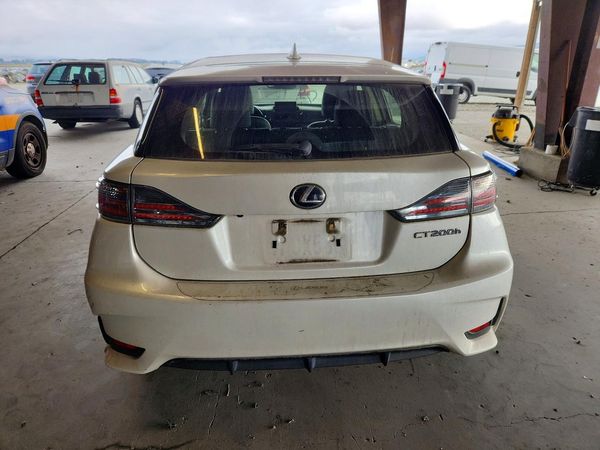 2015 LEXUS CT 200h