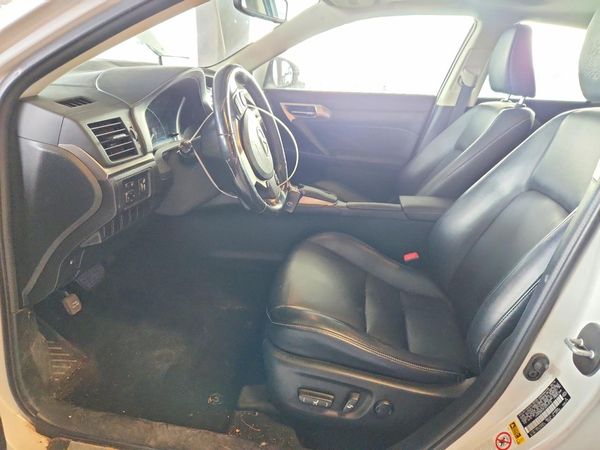 2015 LEXUS CT 200h