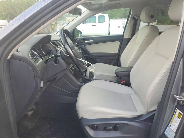 2018 VOLKSWAGEN TIGUAN SE, SEL