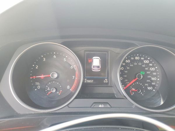 2018 VOLKSWAGEN TIGUAN SE, SEL