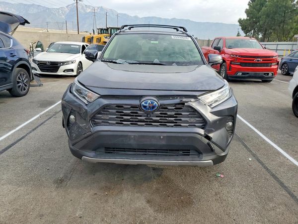 2021 TOYOTA RAV4