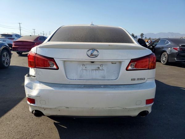 2013 LEXUS IS 250