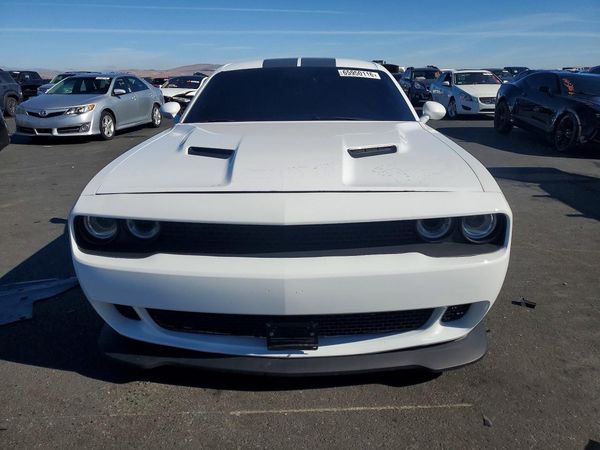 2016 DODGE CHALLENGER