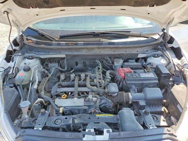 2019 NISSAN KICKS — Engine bay