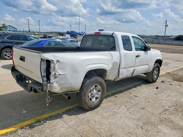 2019 TOYOTA TACOMA SR5