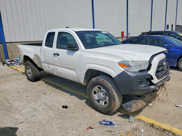 2019 TOYOTA TACOMA SR5