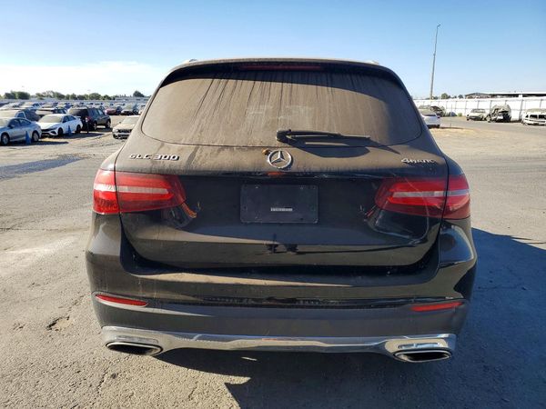 2018 MERCEDES-BENZ GLC GLC 300-4M