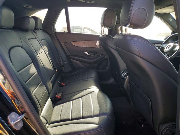 2018 MERCEDES-BENZ GLC GLC 300-4M