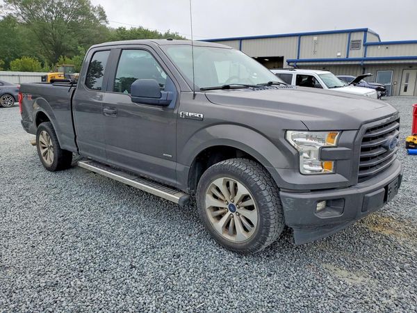 2017 FORD F150