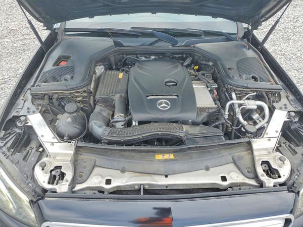 2017 MERCEDES-BENZ E E300-4M