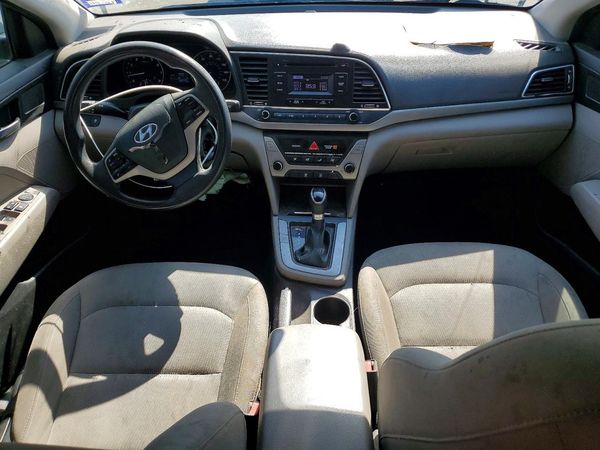 2017 HYUNDAI ELANTRA SE Base