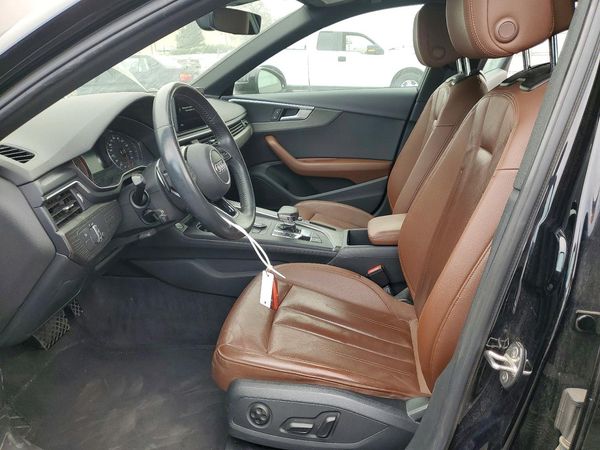 2019 AUDI A4 Premium, Titanium