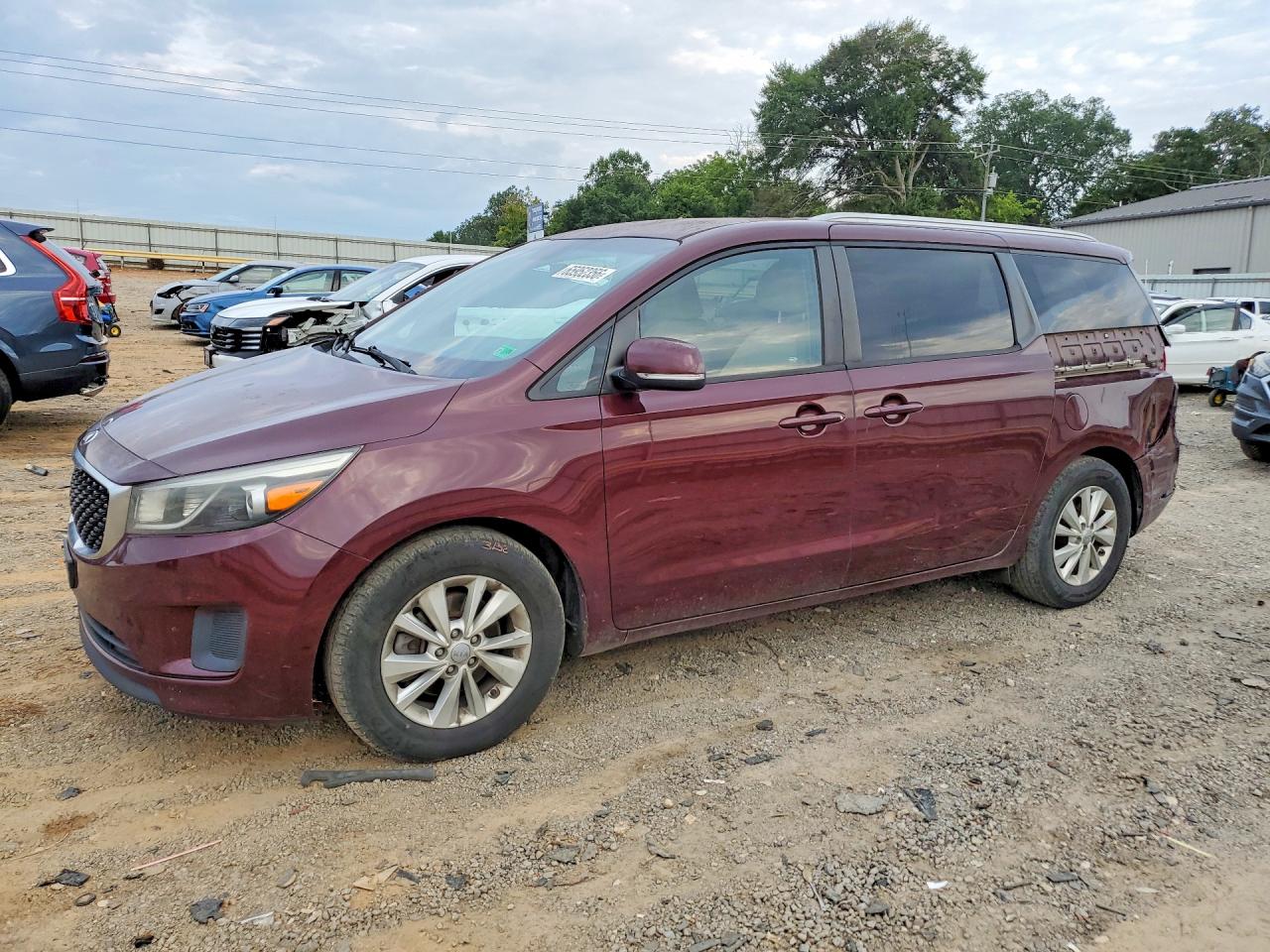 2016 KIA SEDONA LX - Middle-low
