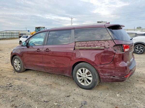 2016 KIA SEDONA LX - Middle-low