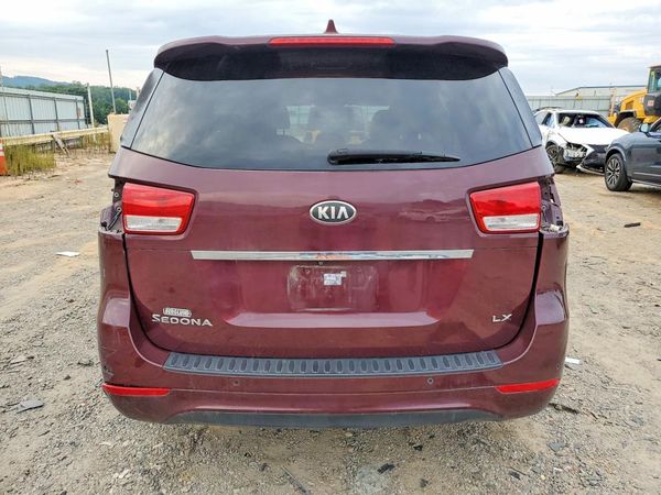 2016 KIA SEDONA LX - Middle-low